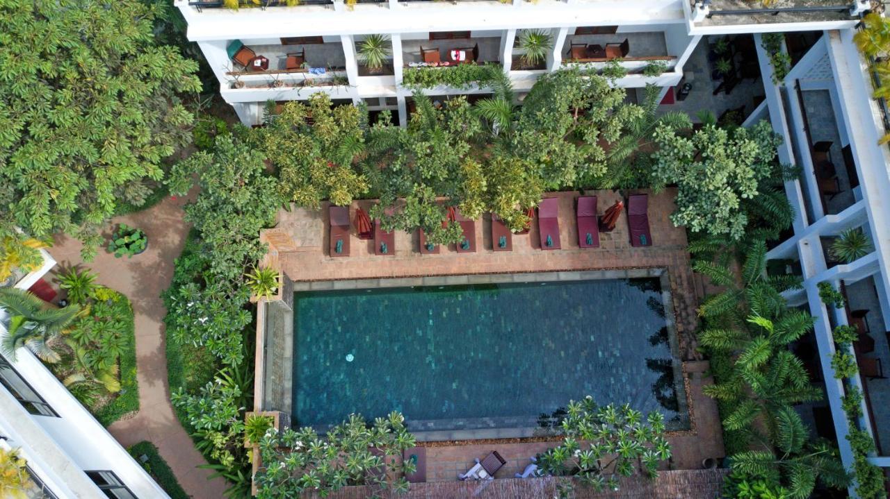 The Moon Residence & Spa Siem Reap Exterior foto