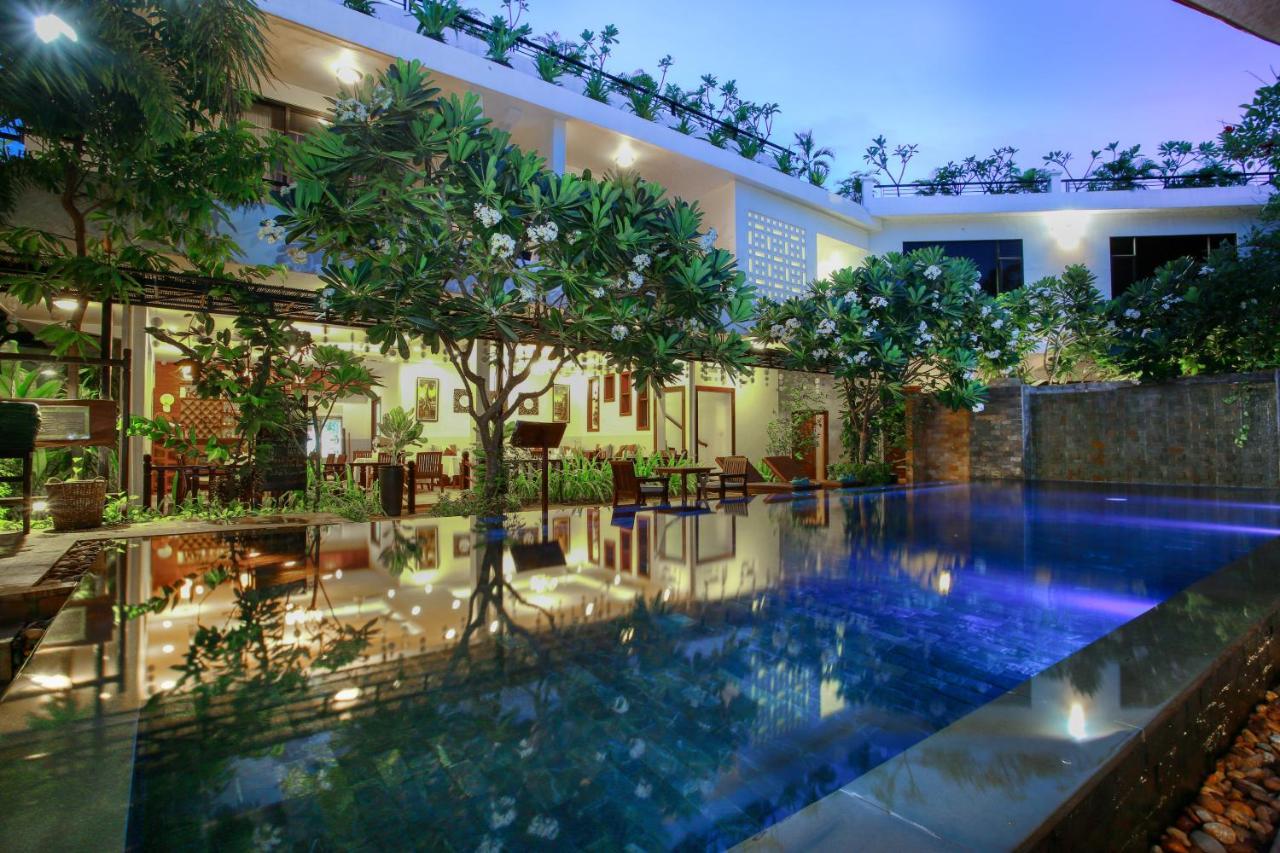 The Moon Residence & Spa Siem Reap Exterior foto