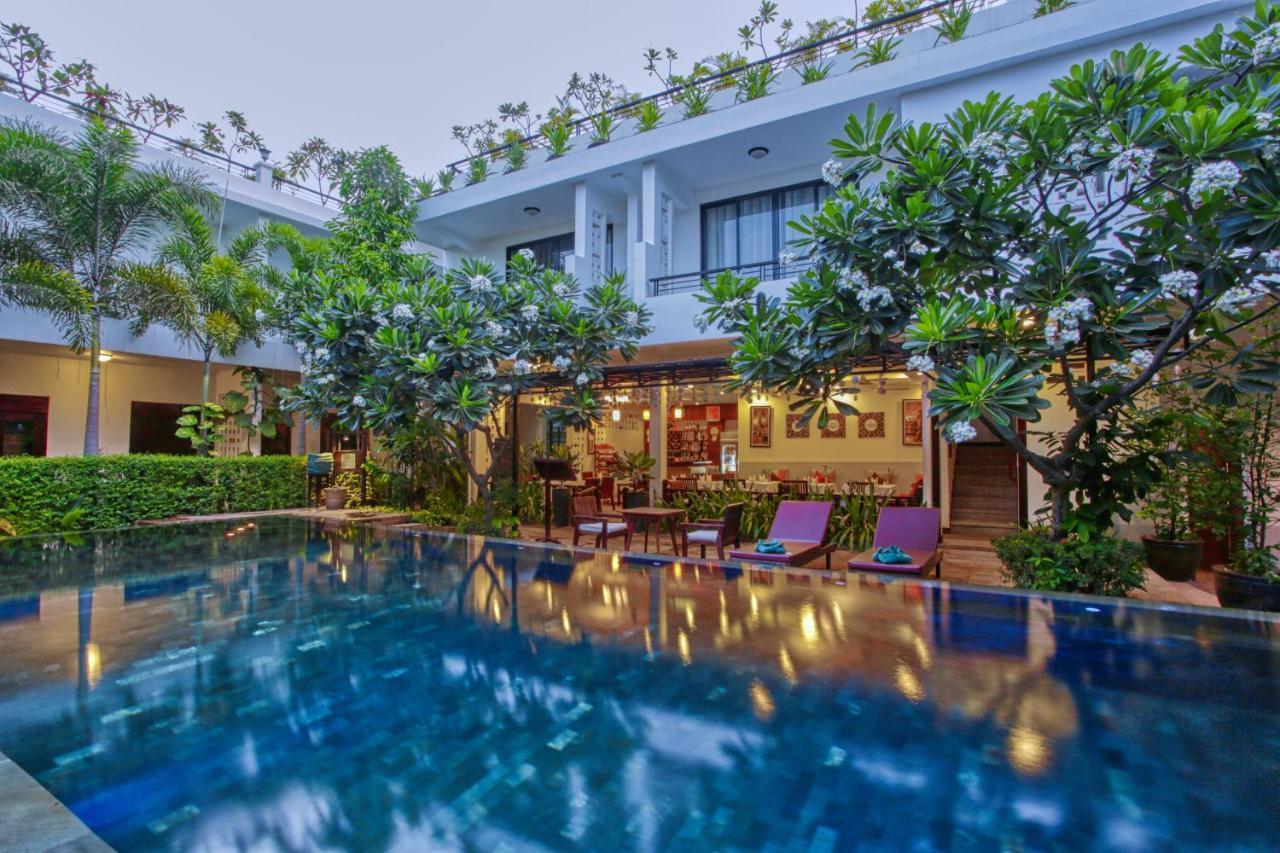 The Moon Residence & Spa Siem Reap Exterior foto