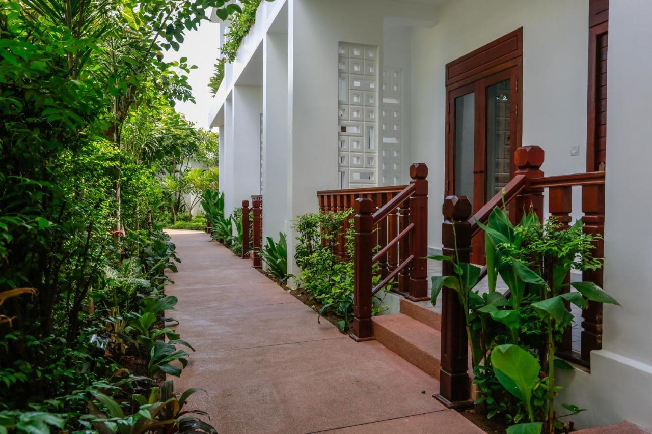 The Moon Residence & Spa Siem Reap Exterior foto